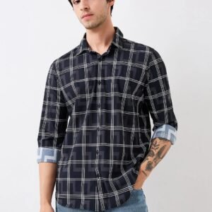 black slim fit checkered full sleeve shirt for men